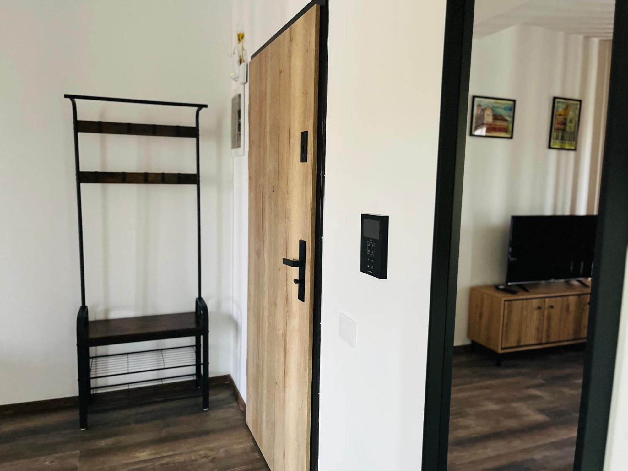 Apartament Studio Bian Timisoara Ngoại thất bức ảnh